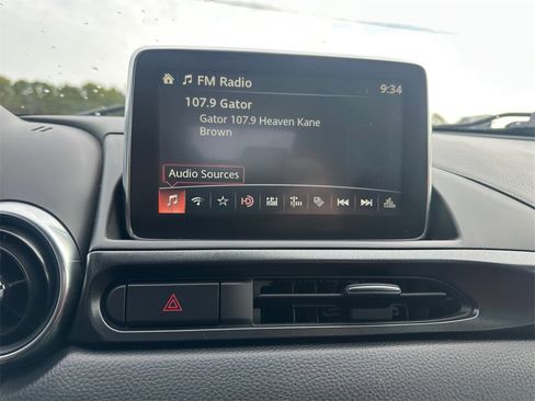 Certified 2018 FIAT 124 Spider Abarth w/ Convenience Group image 20