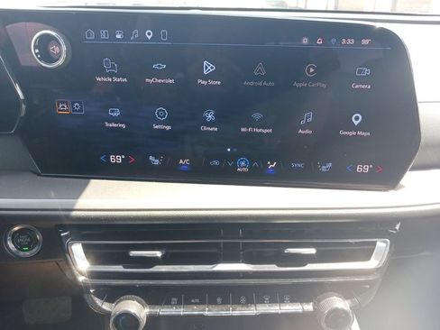 Used 2026 Chevrolet Traverse LT FWD image 24