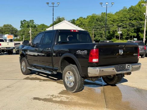 Used 2018 RAM 2500 Tradesman w/ Chrome Appearance Group AWD/4WD image 4