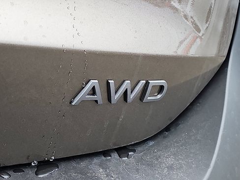 New 2026 Nissan Kicks SV w/ SV Premium Package image 21