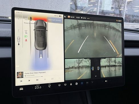 Used 2025 Tesla Model 3 Long Range image 33