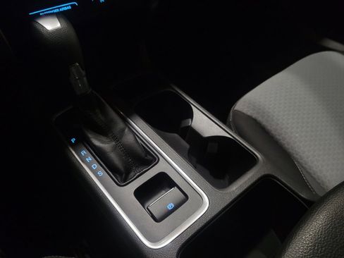 Used 2017 Ford Escape SE w/ Equipment Group 201A image 26