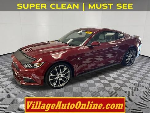 Used 2016 Ford Mustang GT Premium RWD image 1