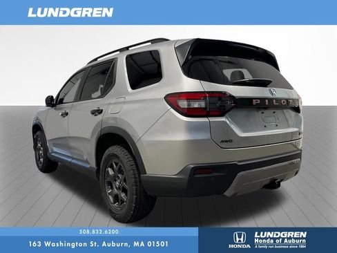 New 2026 Honda Pilot TrailSport image 25