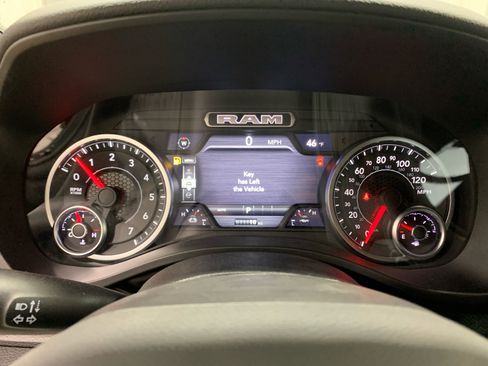 New 2026 RAM 1500 Big Horn AWD/4WD image 14