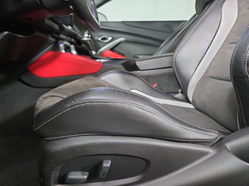 Certified 2022 Chevrolet Camaro LT w/ RS Package image 29