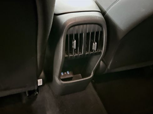 Used 2025 Hyundai Kona SEL image 27