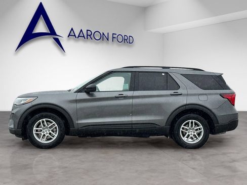 New 2026 Ford Explorer Active image 2