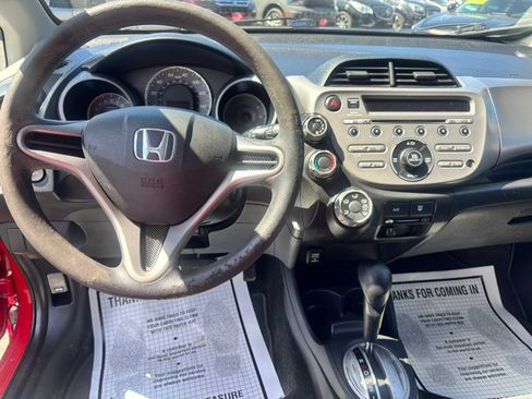 Used 2010 Honda Fit image 16