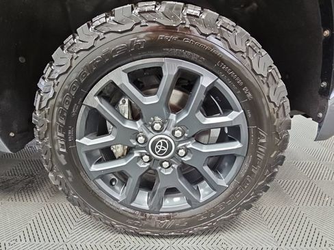 Used 2023 Toyota Tundra Platinum w/ Advanced Package AWD/4WD image 50