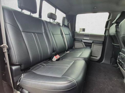 Used 2018 Ford F150 XLT w/ Equipment Group 302A Luxury AWD/4WD image 17