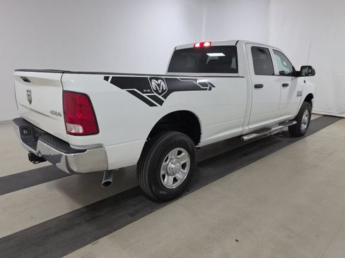 Used 2018 RAM 2500 Tradesman w/ Chrome Appearance Group AWD/4WD image 3