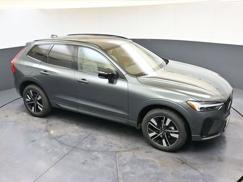 New 2026 Volvo XC60 B5 Plus w/ Protection Package Premier image 51