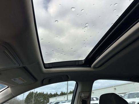 Certified 2024 Honda Accord EX image 19