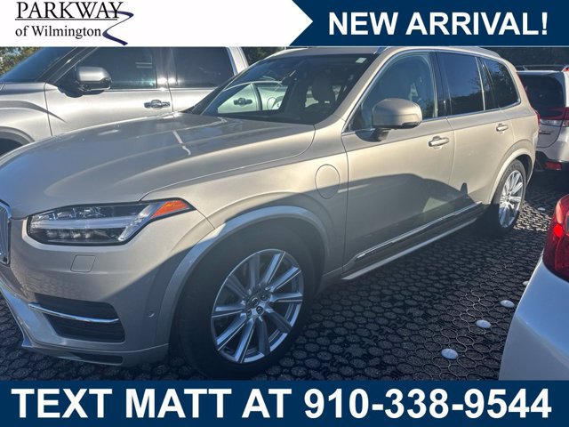 Used 2017 Volvo XC90 T8 Inscription AWD/4WD image 1