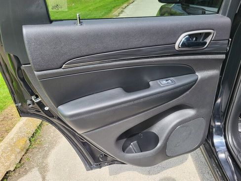 Used 2019 Jeep Grand Cherokee Limited X AWD/4WD image 26