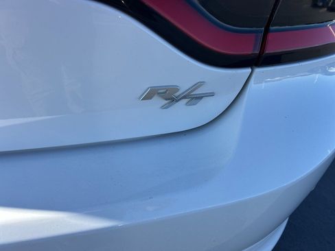 Used 2018 Dodge Charger R/T w/ Plus Group image 19