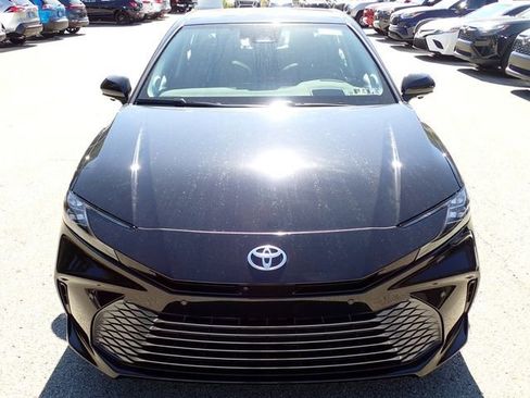 New 2026 Toyota Camry XLE AWD/4WD image 9
