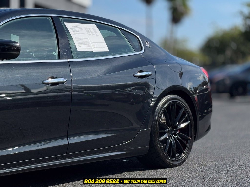 Used 2019 Maserati Quattroporte S GranLusso Q4 AWD/4WD image 3