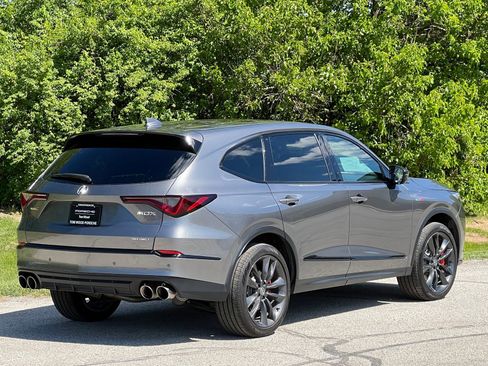 Used 2022 Acura MDX Type S AWD/4WD image 36