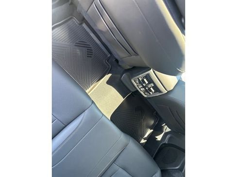 New 2026 Subaru Outback Limited AWD/4WD image 91