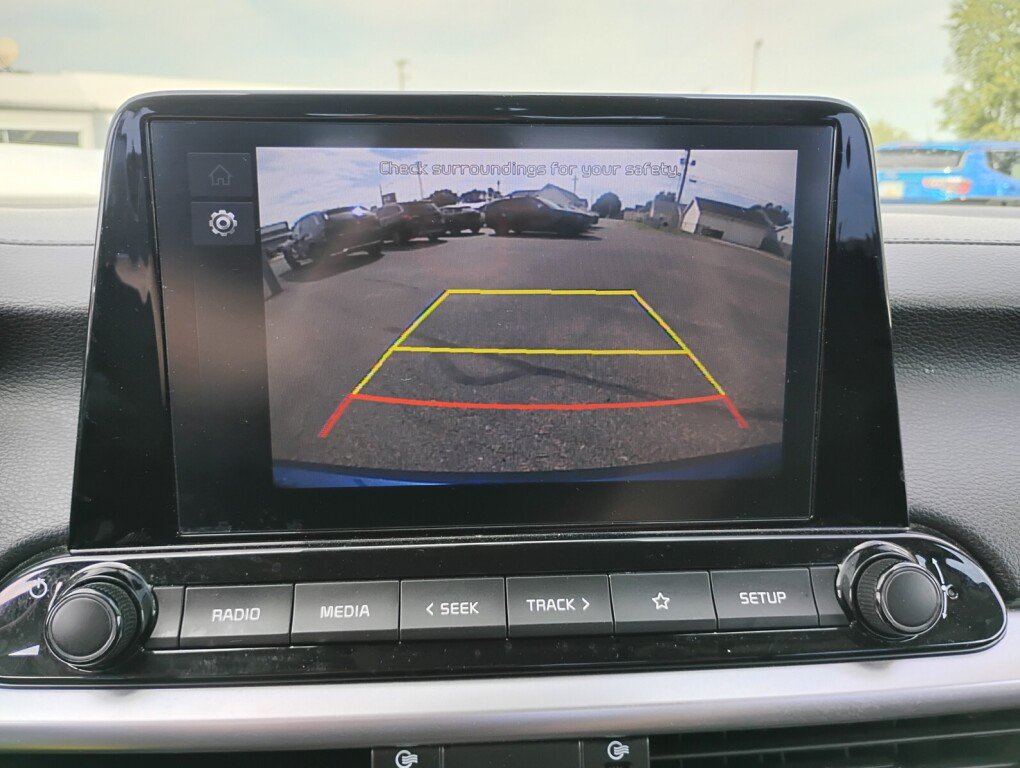 Used 2022 Kia Forte LXS FWD image 19