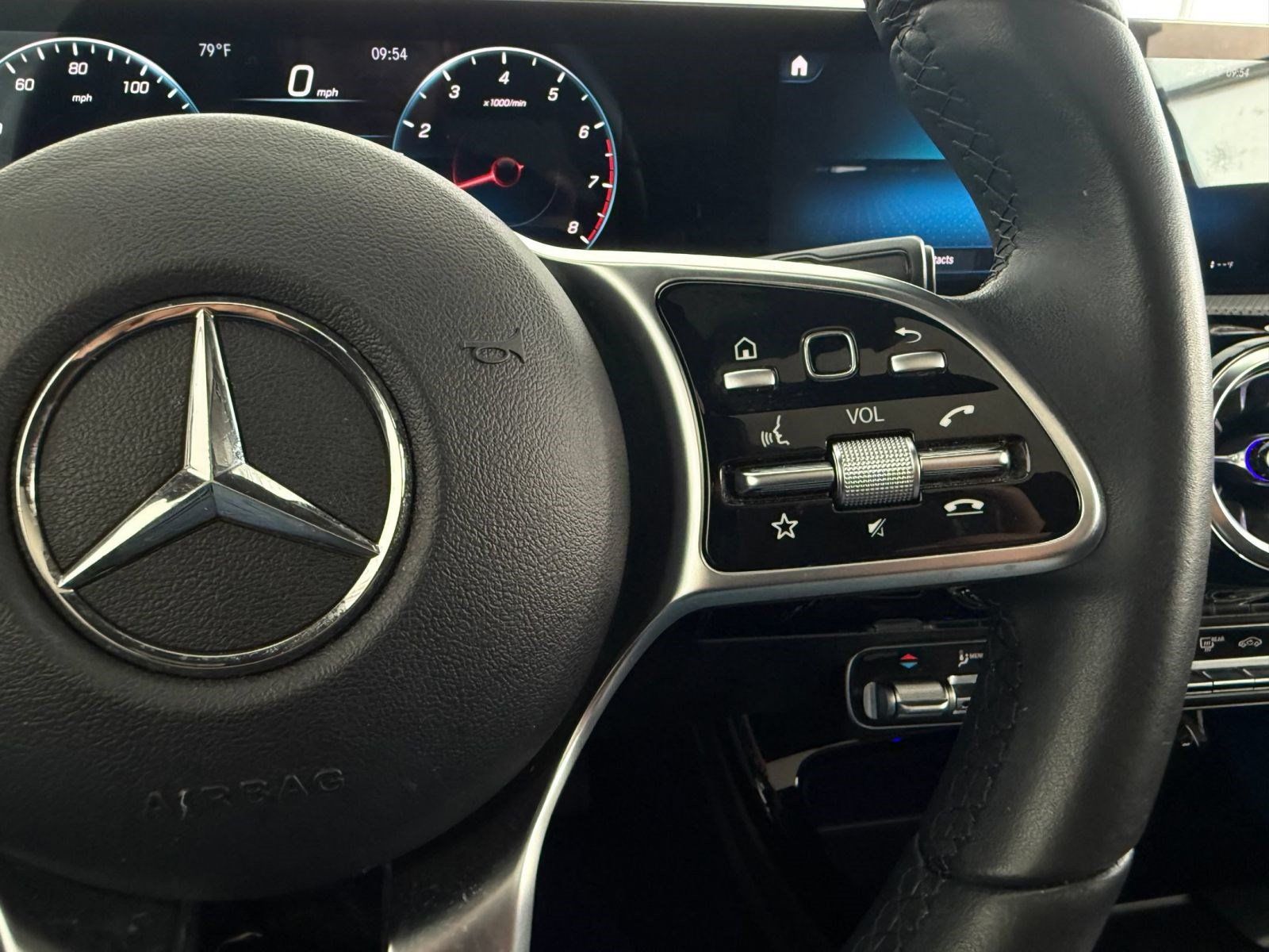 Used 2022 Mercedes-Benz A 220 image 14