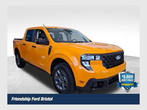 New 2026 Ford Maverick XLT w/ XLT Luxury Package image 1