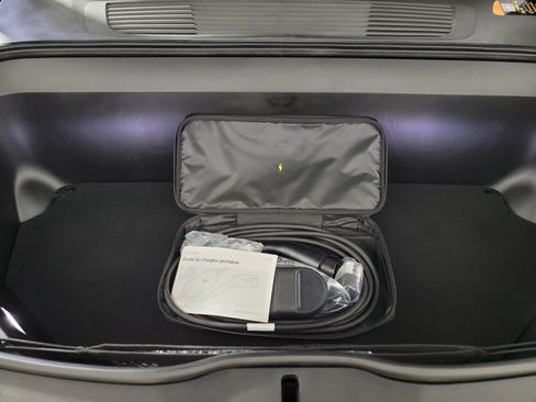 Used 2023 Rivian R1T Adventure AWD/4WD image 14