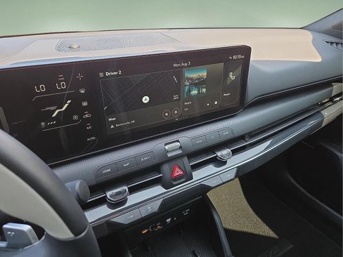 Used 2025 Kia K4 GT-Line w/ GT-Line Premium Package FWD image 16