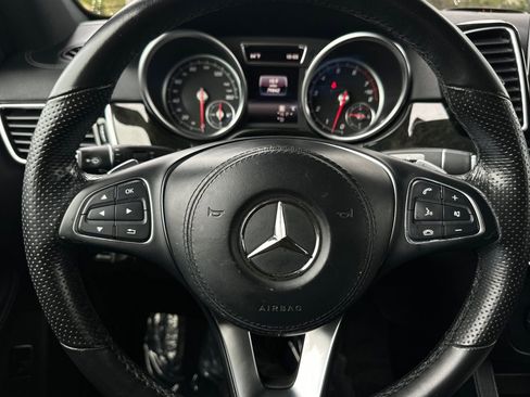 Used 2019 Mercedes-Benz GLS 450 4MATIC image 22