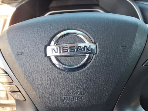 Used 2021 Nissan Murano Platinum w/ Cargo Package image 9