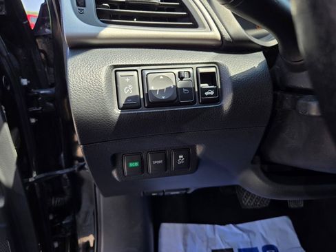 Used 2015 Nissan Sentra SV FWD image 12