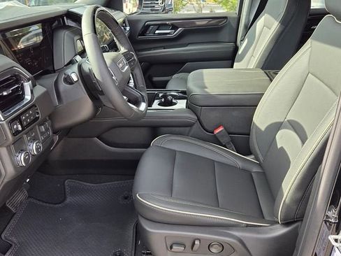 New 2026 GMC Yukon Elevation RWD image 11