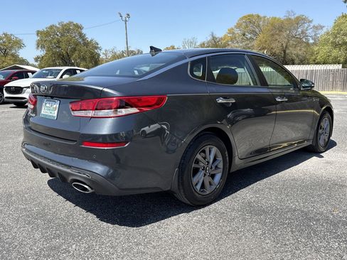 Used 2020 Kia Optima LX image 5