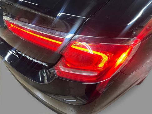 Used 2017 Buick LaCrosse Preferred image 22