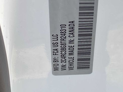 New 2026 Chrysler Pacifica Select AWD/4WD image 35