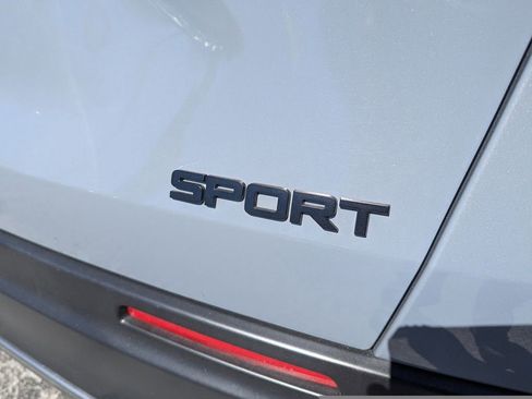 Used 2024 Honda HR-V Sport image 9