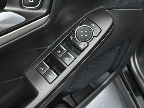 Used 2021 Ford Escape SEL image 19