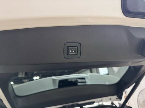 Certified 2023 Buick Encore GX Essence w/ Advanced Technology Package image 14