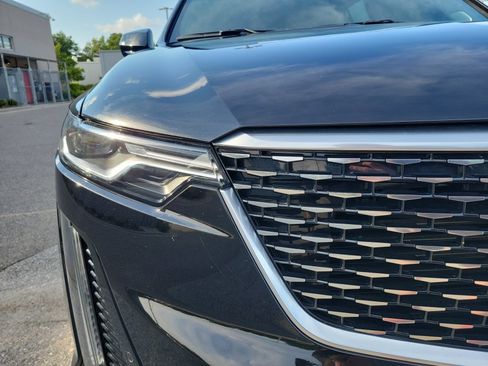 Used 2025 Cadillac XT6 Premium Luxury w/ Technology Package FWD image 24