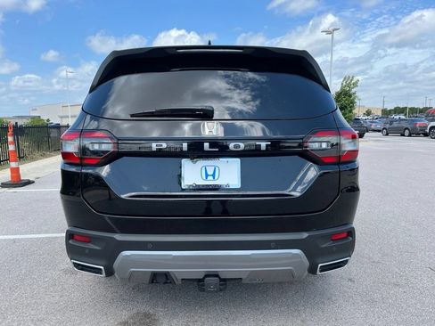 Certified 2026 Honda Pilot EX-L image 5