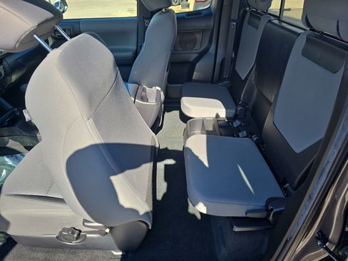 Used 2023 Toyota Tacoma SR image 16