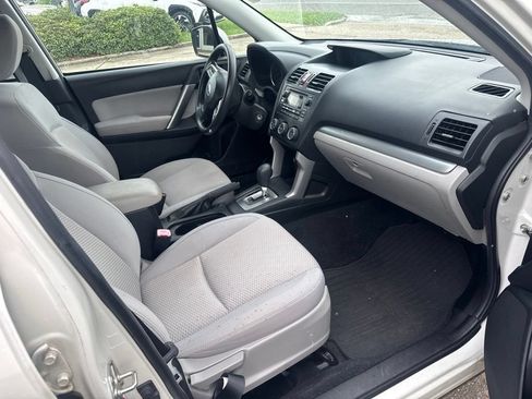 Used 2015 Subaru Forester 2.5i Premium w/ Popular Package #2 AWD/4WD image 10