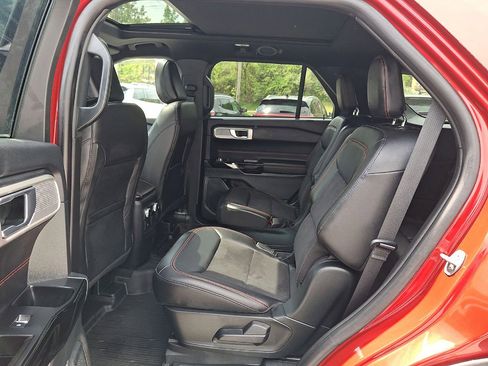 Used 2023 Ford Explorer ST-Line w/ Class IV Trailer Tow Package AWD/4WD image 20