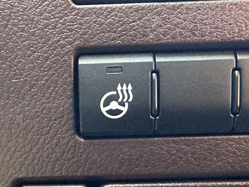 Used 2018 Lexus RX 450hL Premium w/ Premium Package image 15