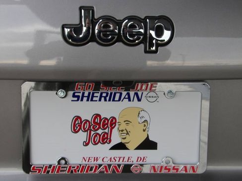 Used 2019 Jeep Cherokee Latitude Plus w/ Cold Weather Group image 11