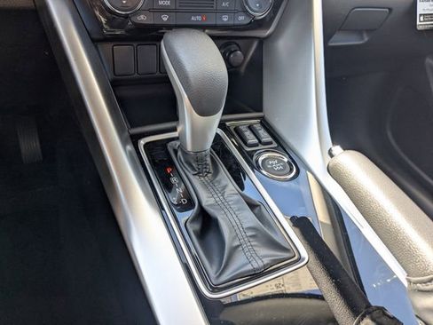 New 2026 Mitsubishi Eclipse Cross LE image 28