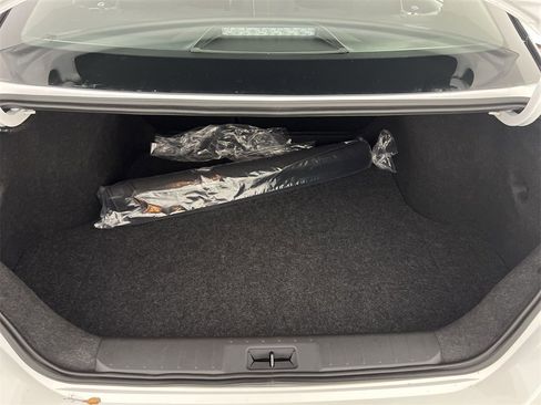 New 2025 Nissan Sentra SR image 21