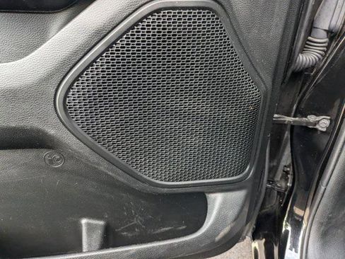 Certified 2019 RAM 1500 Big Horn image 28